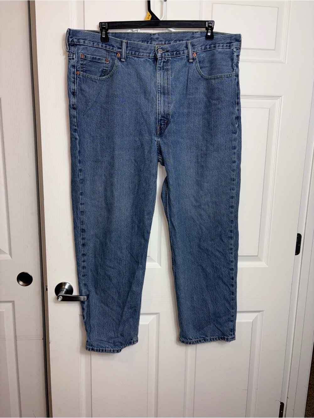 Levi's Men's Light Blue Relaxed Fit Jeans